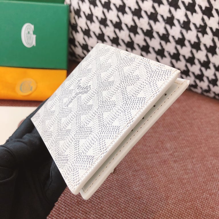 Goyard Victoire Bifold Wallet White - 7