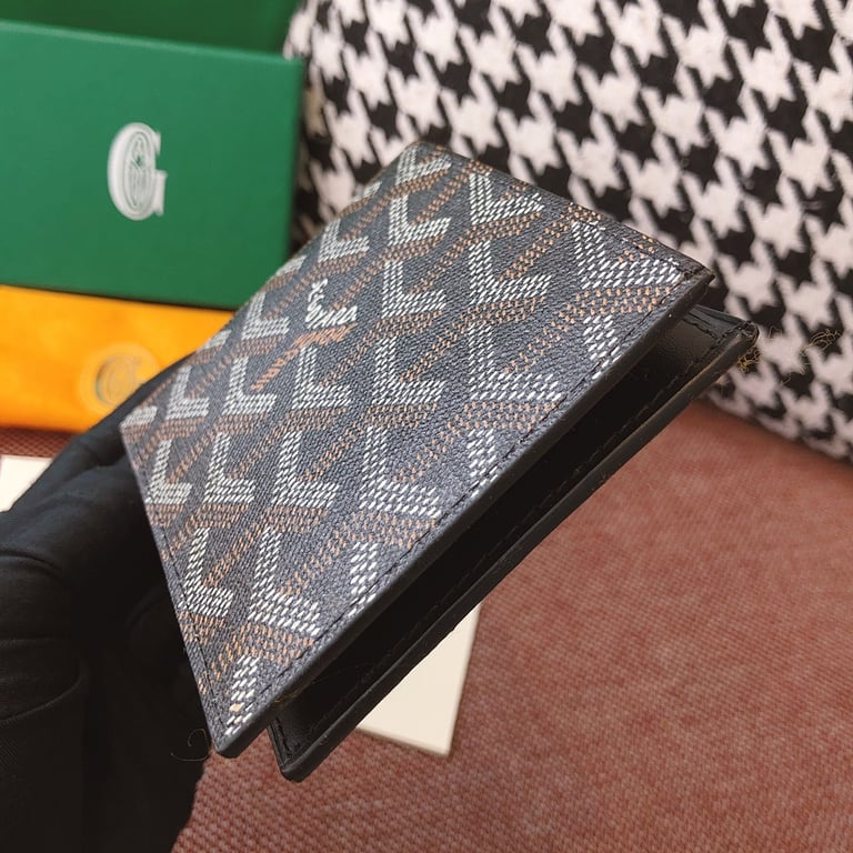 Goyard Victoire Bifold Wallet Black - 8
