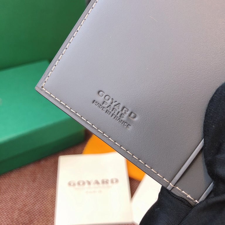 Goyard 8508 Long Wallet Passport Holder - 3