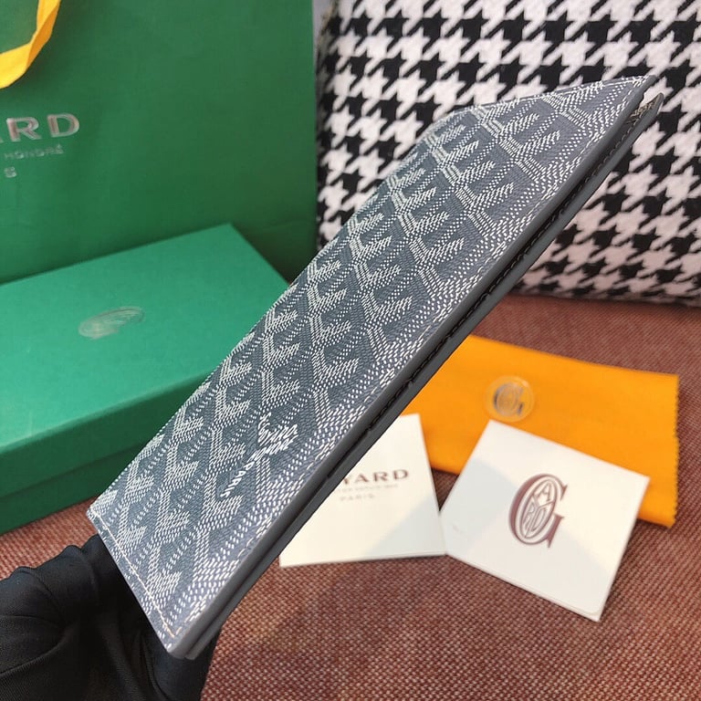 Goyard 8508 Long Wallet Passport Holder - 7