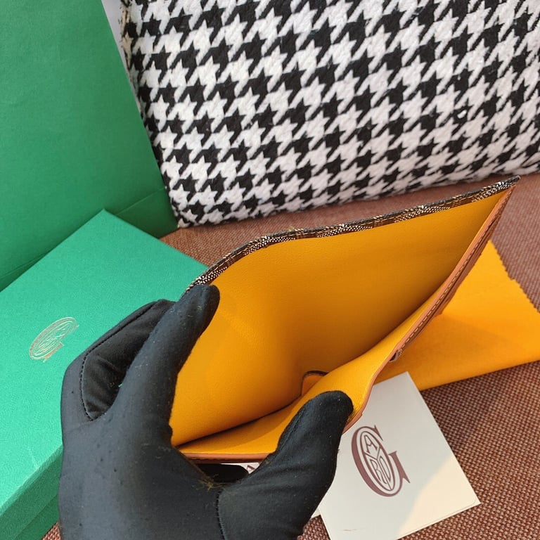 Goyard 8508 Long Wallet Passport Holder - 2