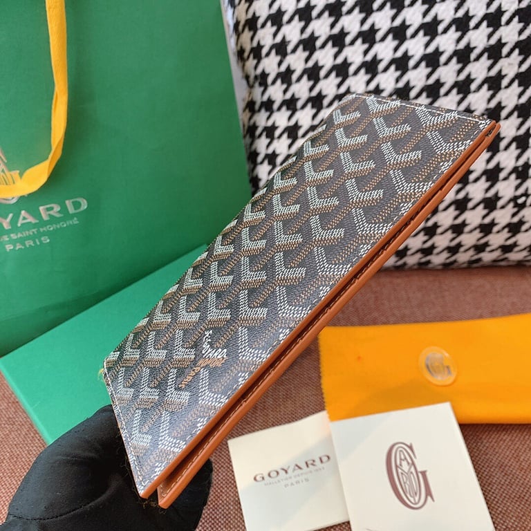 Goyard 8508 Long Wallet Passport Holder - 8