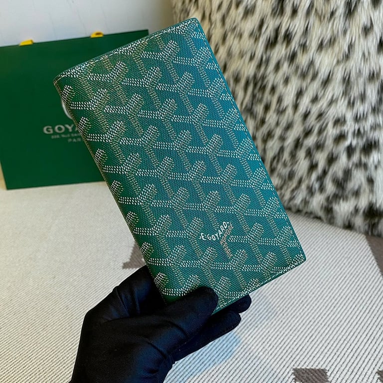 Goyard Passport Holder Green Goyardine - 9