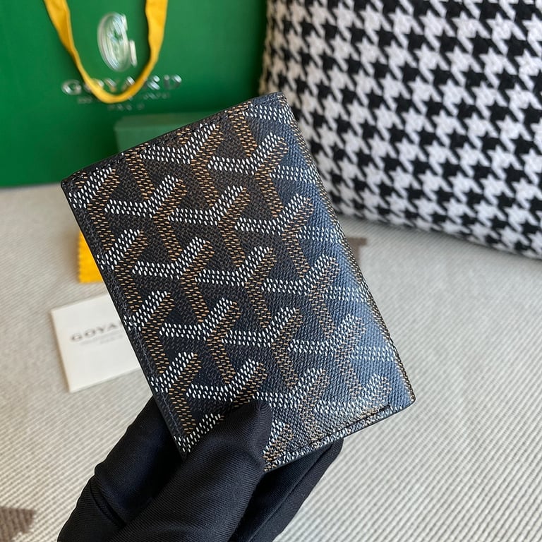 Goyard Saint-Pierre Bifold Card Wallet Black - 7
