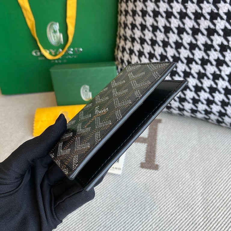 Goyard Saint-Pierre Bifold Card Wallet Black - 8