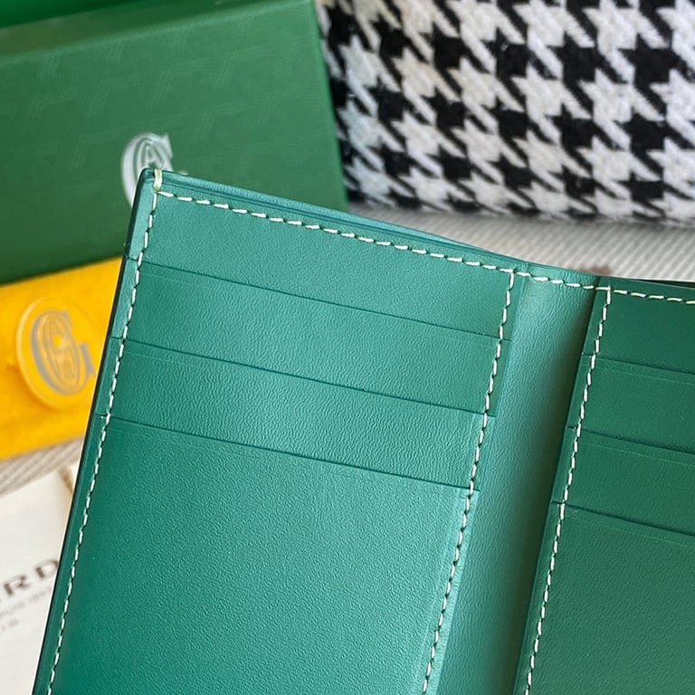 Goyard Saint-Pierre Card Wallet Green - 3