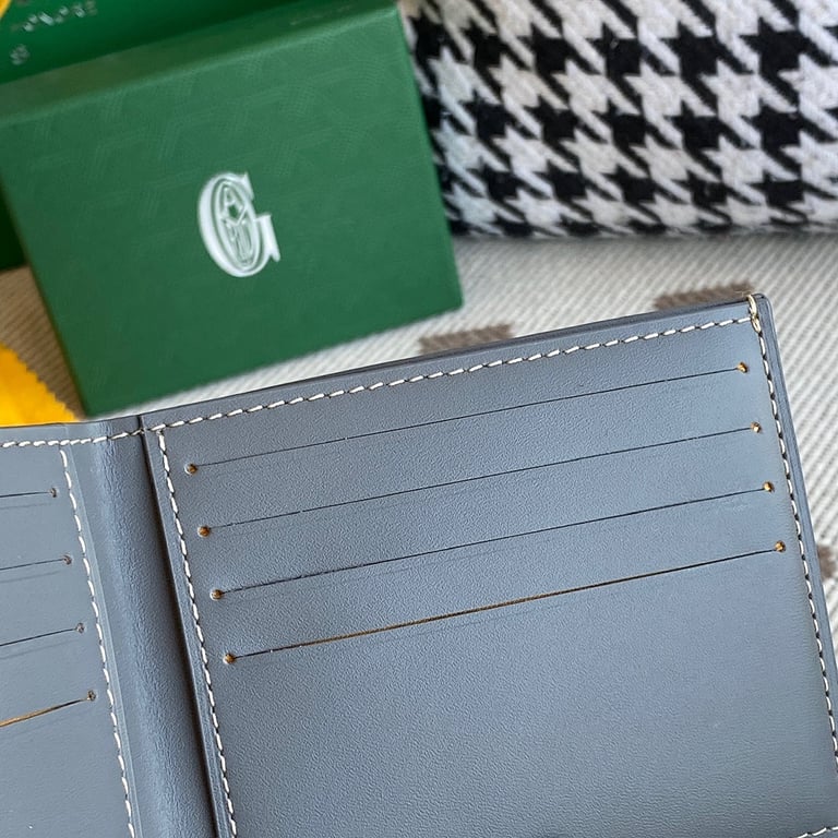 Goyard Victoire Wallet Grey - 3