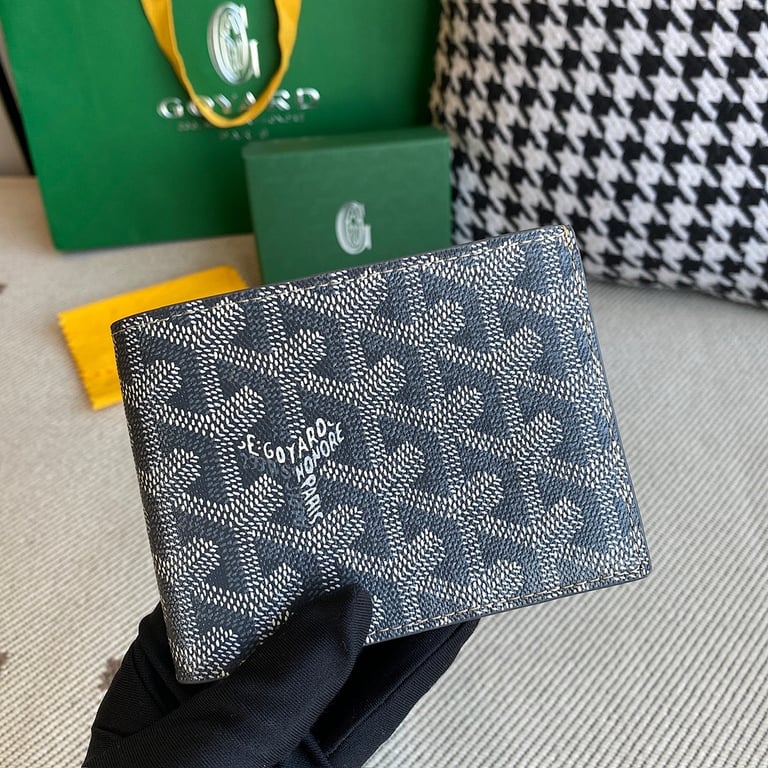 Goyard Victoire Wallet Grey - 9