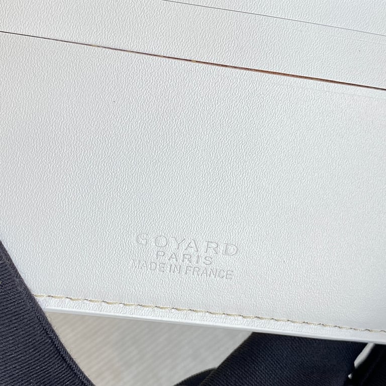 Goyard Victoire Wallet White - 4