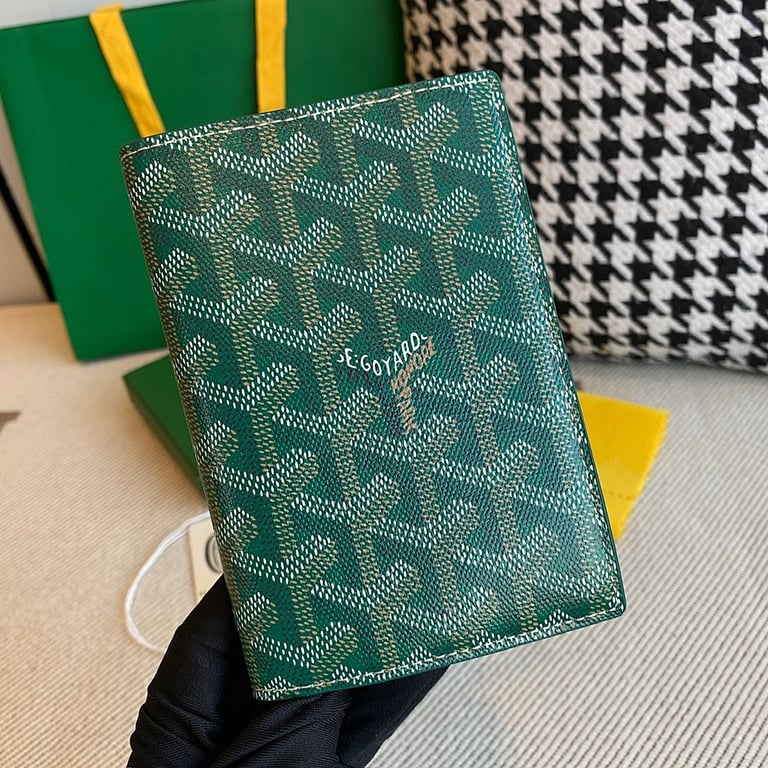 Goyard Passport Holder Green - 9
