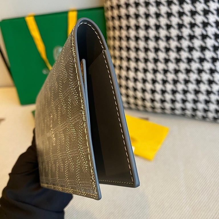Goyard Passport Holder Grey Goyardine - 7
