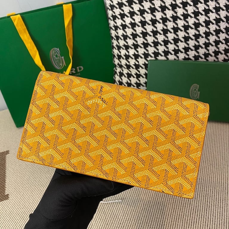 Goyard Richelieu Wallet Yellow - 11