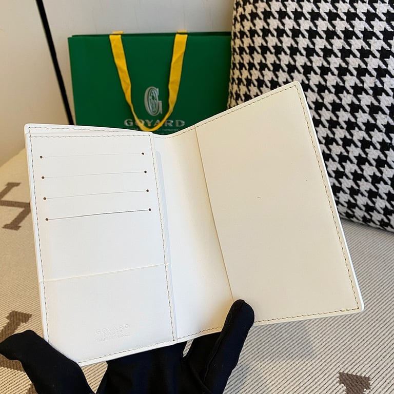 Goyard Passport Holder White - 5