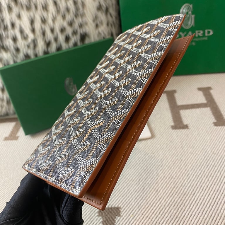Goyard 8508 Long Wallet Passport Holder - 8
