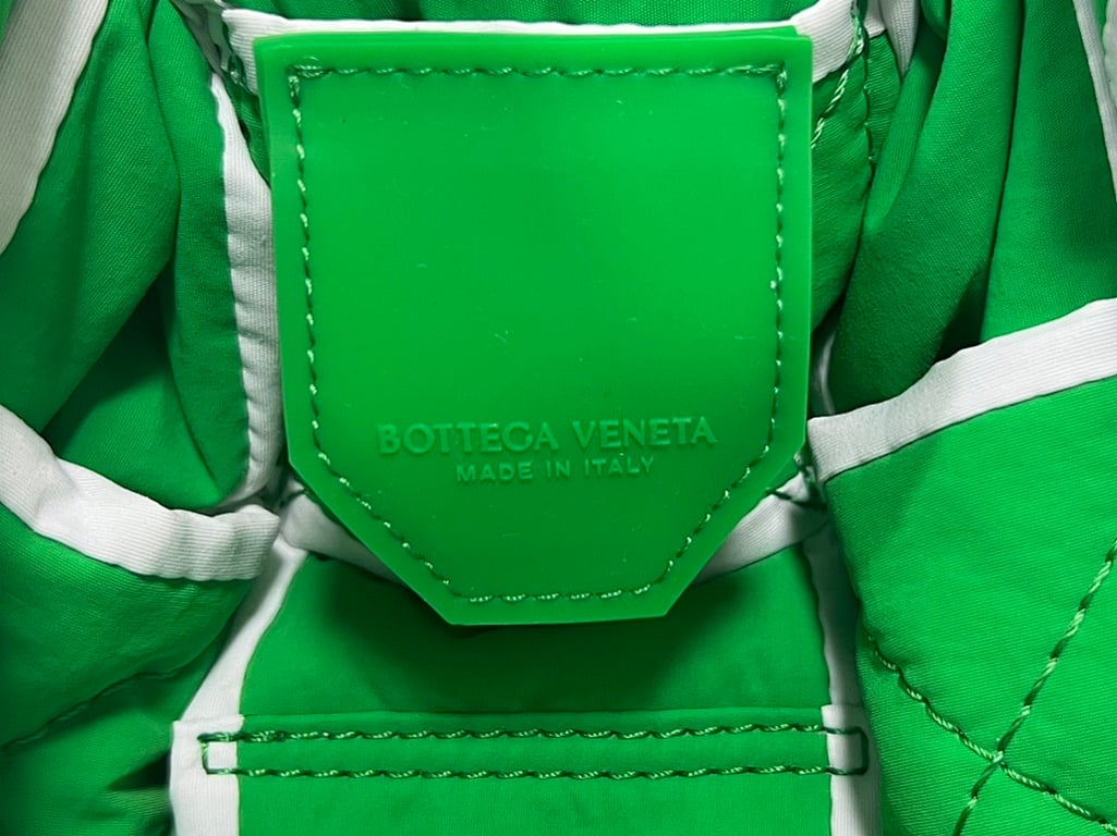 Bottega Veneta Padded Cassette Nylon White Green 628951 - 3