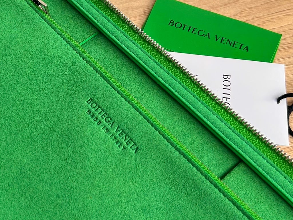 Bottega Veneta Intrecciato Document Case 680169 Green - 3