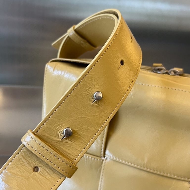 Bottega Veneta Cassette Camera Bag Yellow - 7