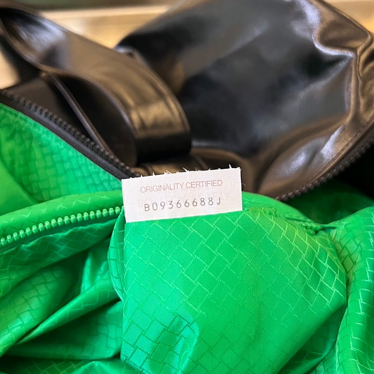 Bottega Veneta 731192 Oil Wax Leather Duffle Bag Black - 9