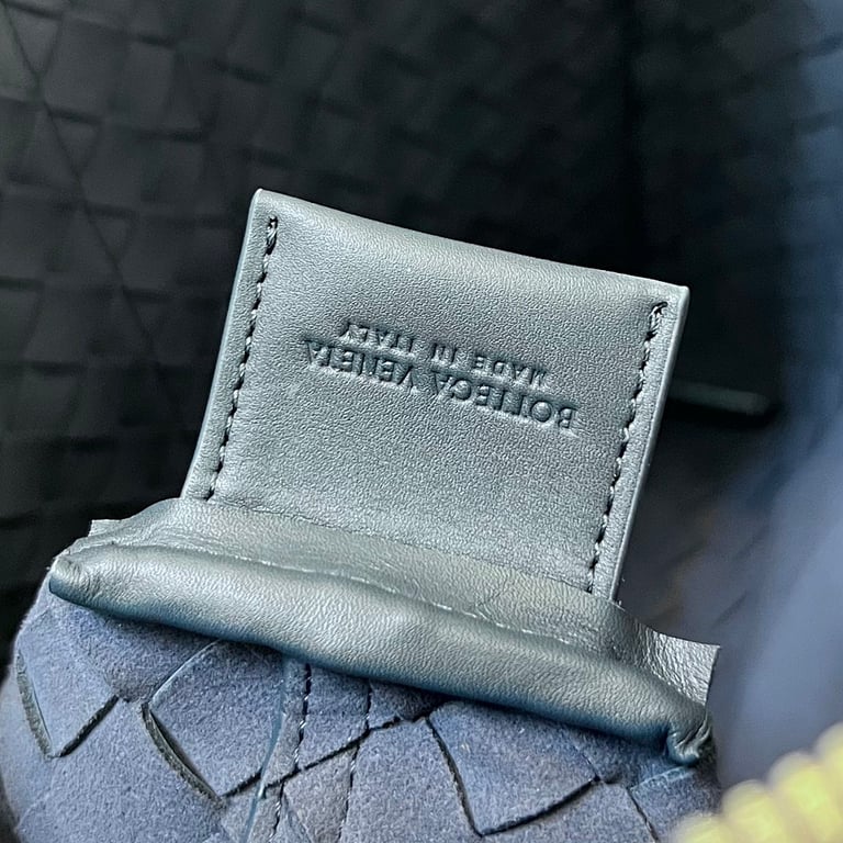 Bottega Veneta Intrecciato Briefcase 690702 - 4