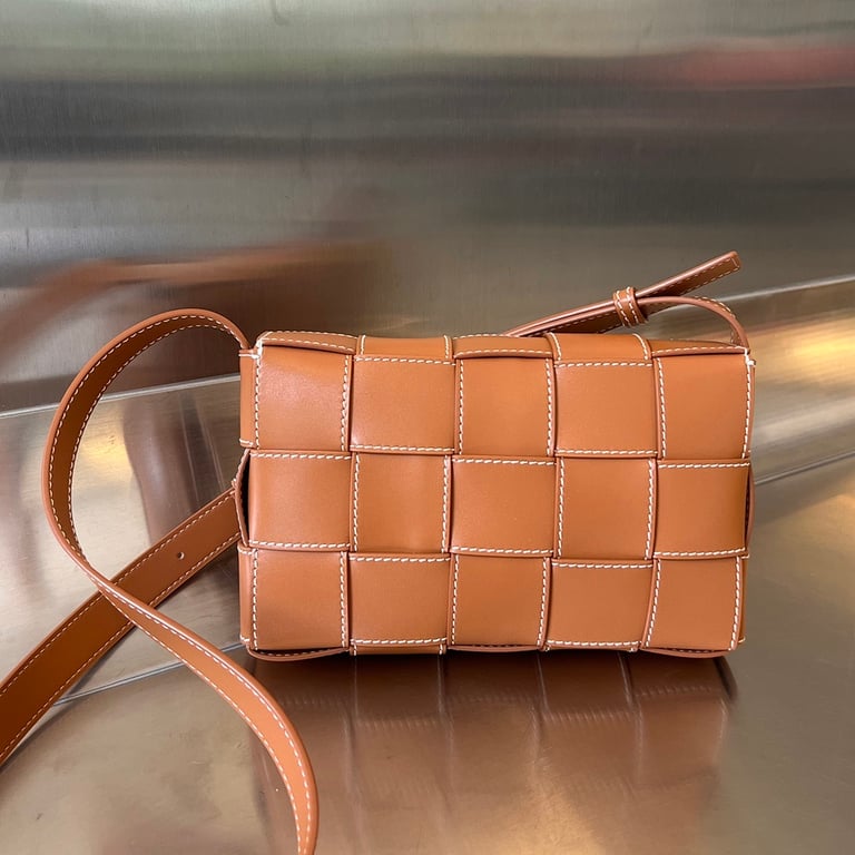 Bottega Veneta Cassette Bag Brown Contrast Stitching - 9