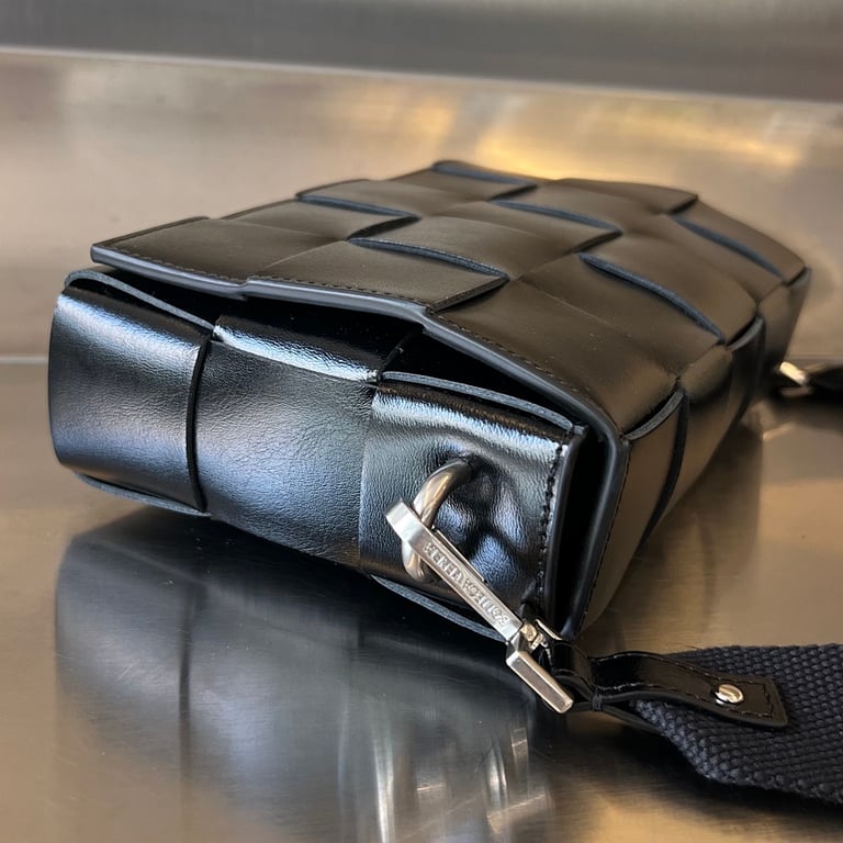 Bottega Veneta Cassette 2-in-1 Crossbody Bag Black - 3