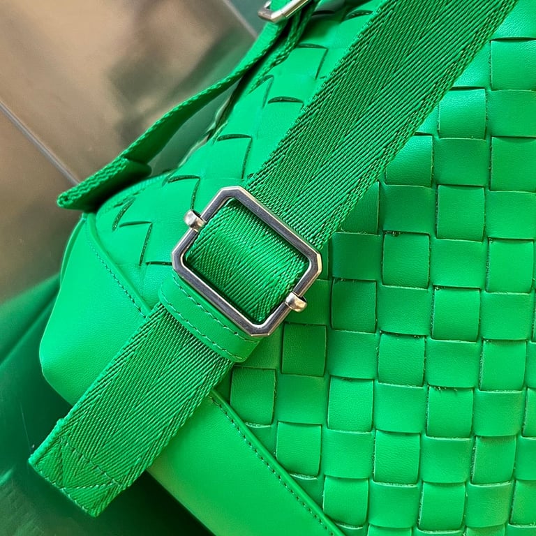 Bottega Veneta Intrecciato Backpack 653118 Green - 4