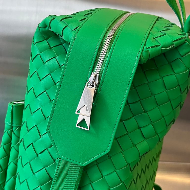 Bottega Veneta Intrecciato Backpack 653118 Green - 5