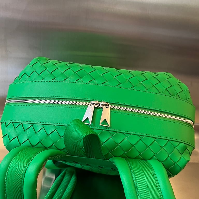 Bottega Veneta Intrecciato Backpack 653118 Green - 6