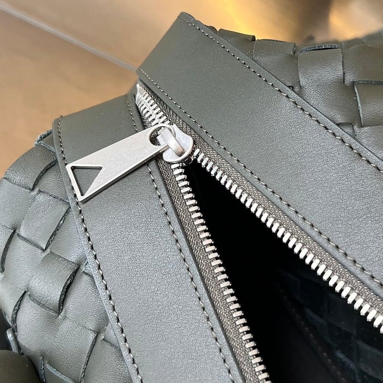 Bottega Veneta Intrecciato Leather Backpack 653118 - 3