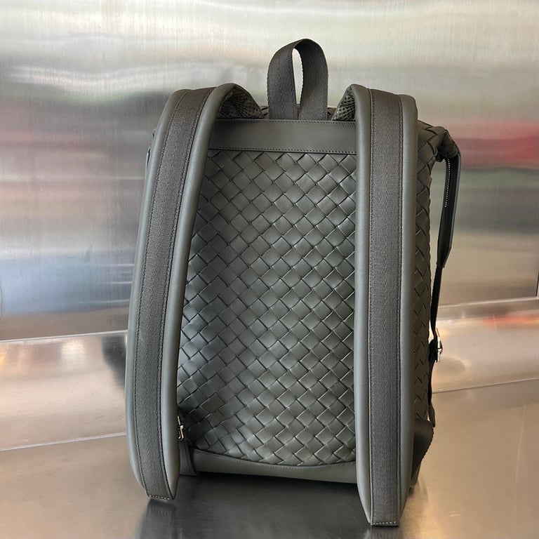 Bottega Veneta Intrecciato Leather Backpack 653118 - 7