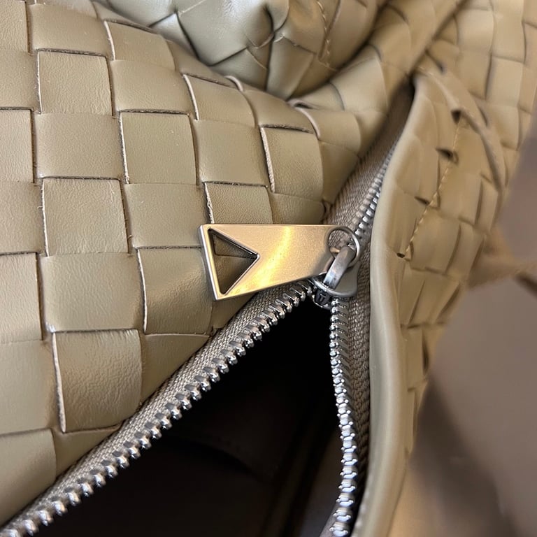 Bottega Veneta Intrecciato Leather Backpack 730728 Olive - 3