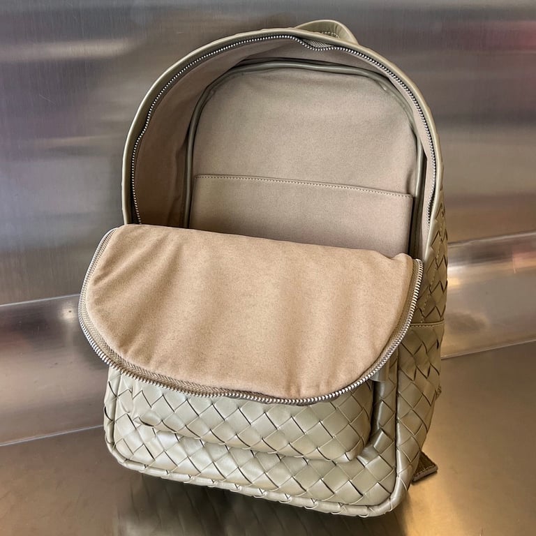 Bottega Veneta Intrecciato Leather Backpack 730728 Olive - 7