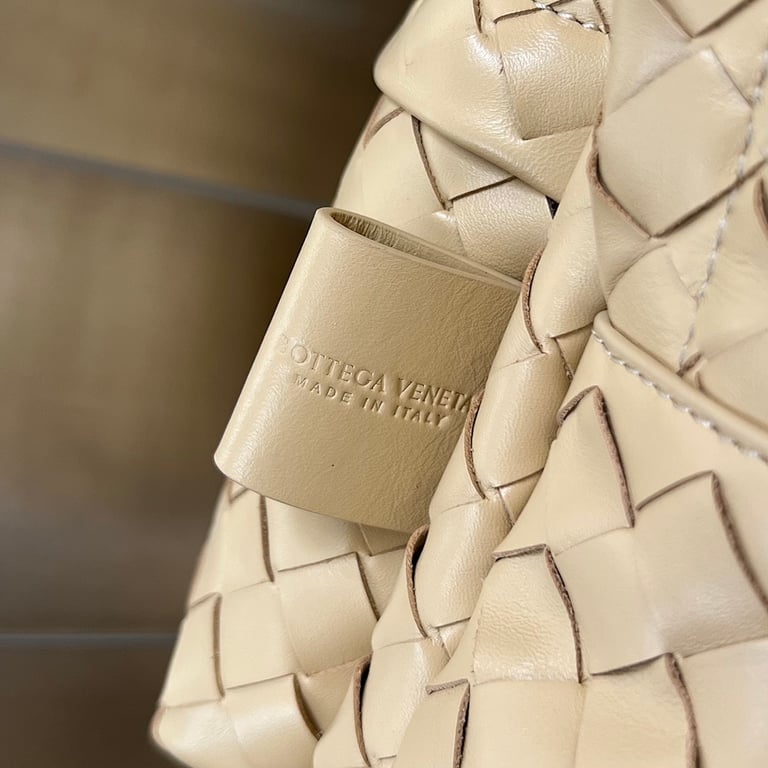 Bottega Veneta Intrecciato Leather Backpack Beige - 3
