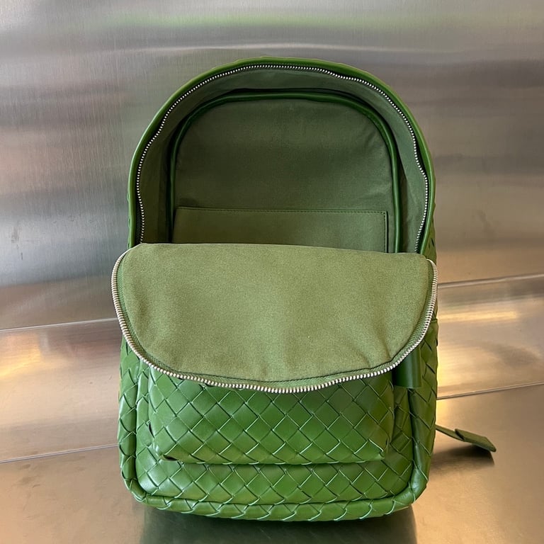 Bottega Veneta Intrecciato Leather Backpack Green - 4
