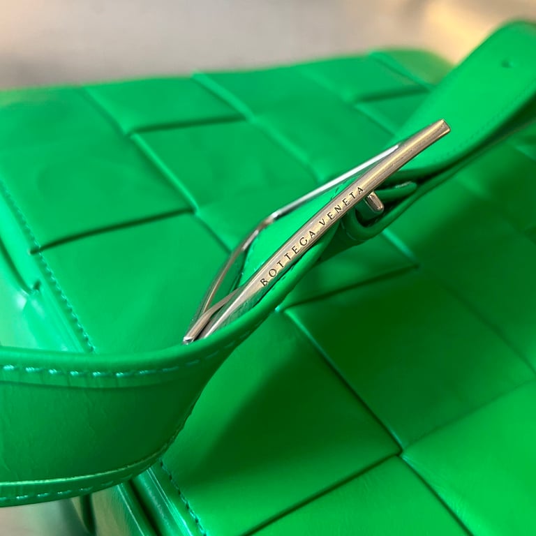 Bottega Veneta Cassette Messenger Bag Green - 6