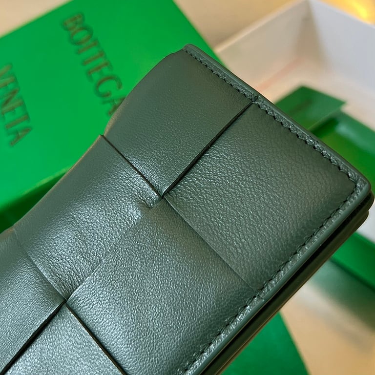 Bottega Veneta Intrecciato Card Case Green 651396 - 2