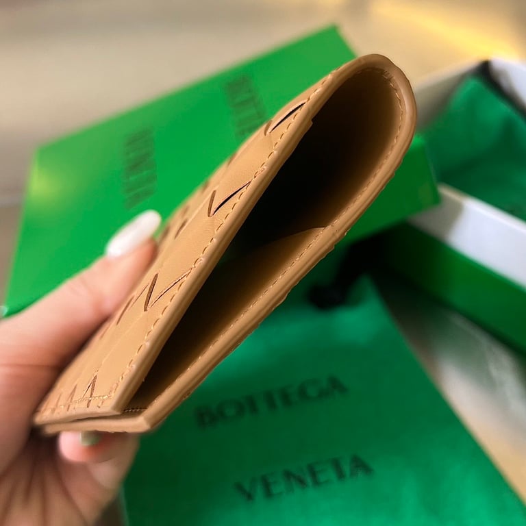 Bottega Veneta Intrecciato Leather Passport Holder 607482 - 8
