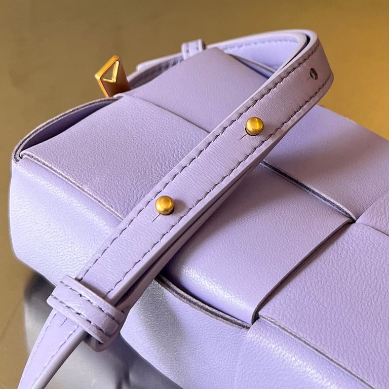 Bottega Veneta Cassette Phone Bag Purple - 5