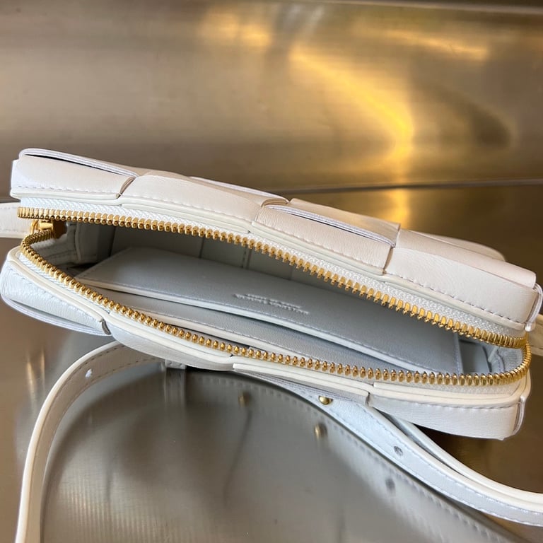 Bottega Veneta Cassette Phone Bag White 755031 - 4