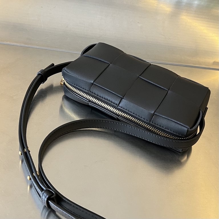 Bottega Veneta Cassette Phone Bag Black - 6
