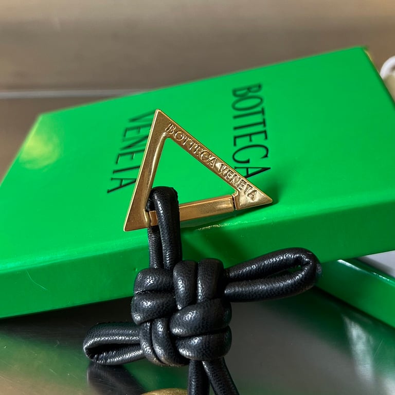 Bottega Veneta Knotted Leather Keychain 619100 - 6