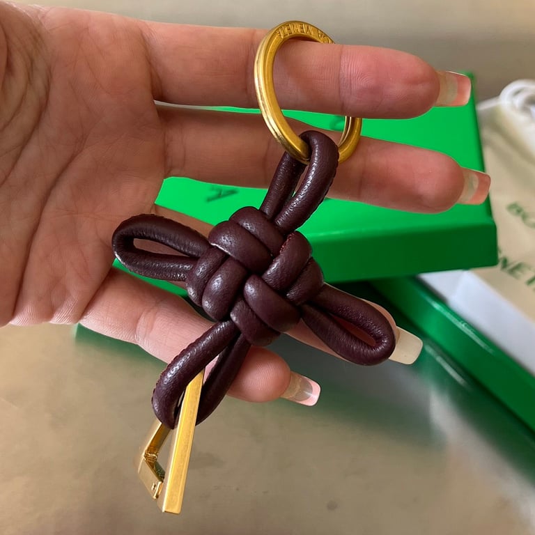 Bottega Veneta Knotted Leather Key Ring 619100 - 2