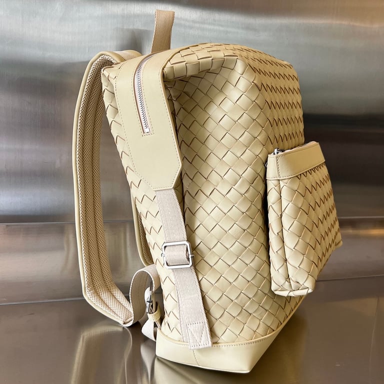 Bottega Veneta Intrecciato Leather Backpack Beige - 9