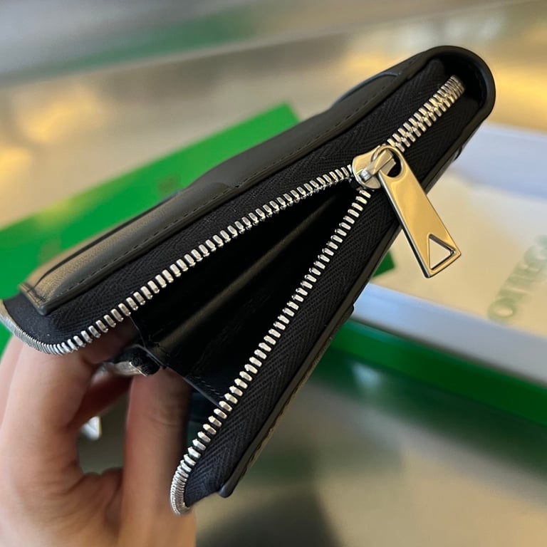 Bottega Veneta Intrecciato Zip Around Wallet Black - 4