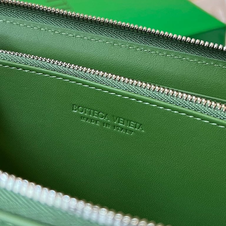 Bottega Veneta 649607 Intrecciato Zip Around Wallet Green - 3