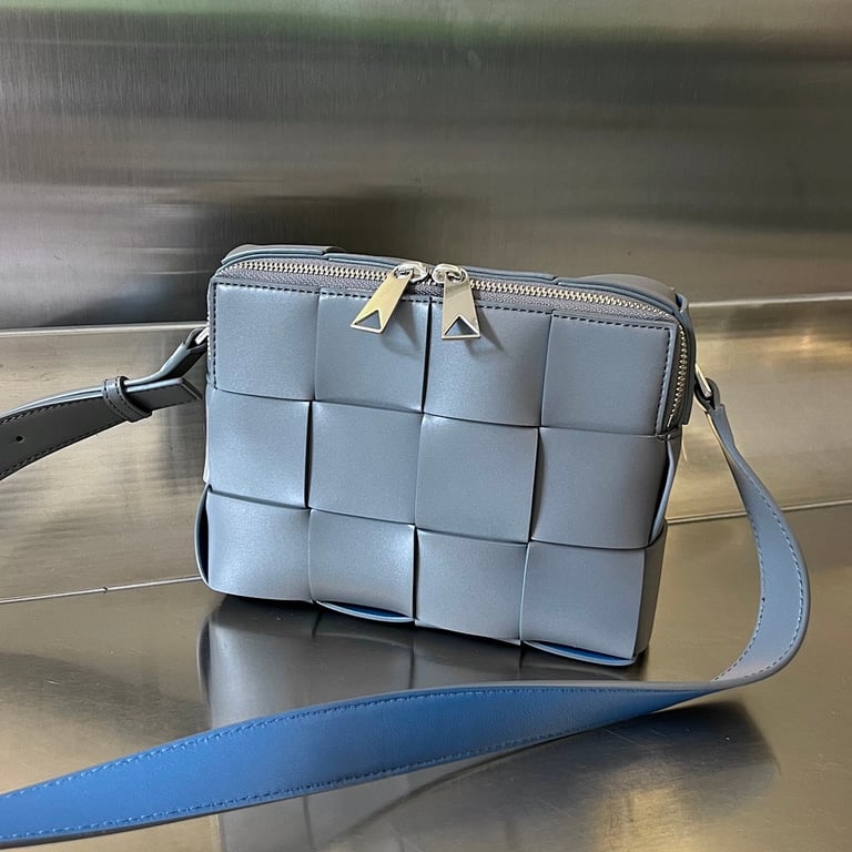 Bottega Veneta Cassette Camera Bag Grey Blue - 6