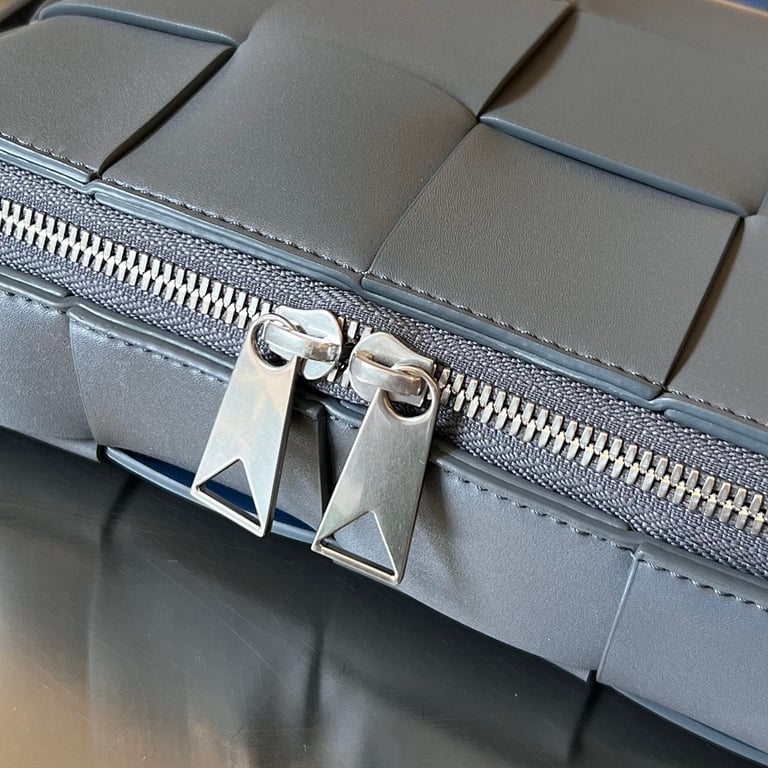 Bottega Veneta Cassette Camera Bag Grey Blue - 8