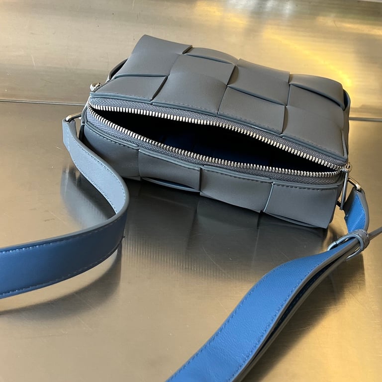 Bottega Veneta Cassette Camera Bag Grey Blue - 9