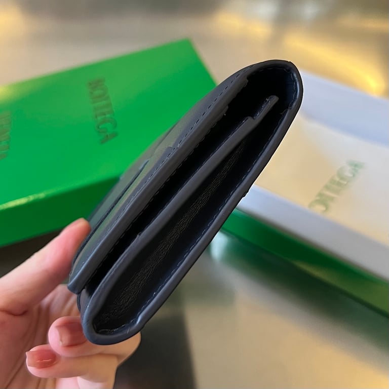 Bottega Veneta Intrecciato Long Wallet Black 679845 - 7