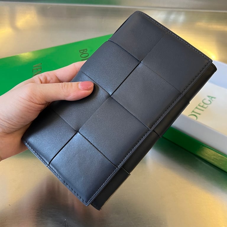 Bottega Veneta Intrecciato Long Wallet Black 679845 - 9